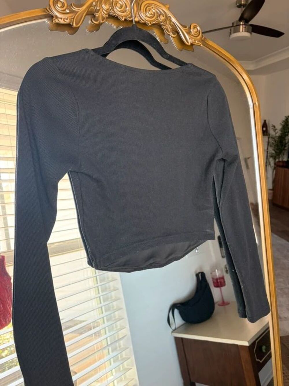 Windsor Black Square Neck Corset Style Long Sleeve Crop Top - Picture 5 of 5